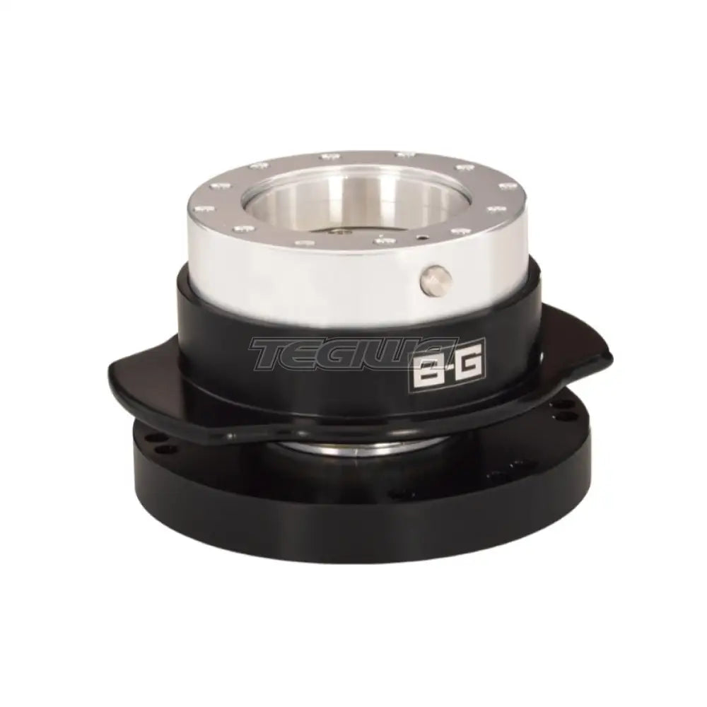 Bg Racing Steering Wheel Quick Release - Adaptor 6X101/9X101.6 Pcd To 6X70/6X74 (With Screws) Boss