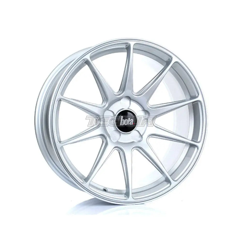 BOLA B15 Alloy Wheel Crystal Silver