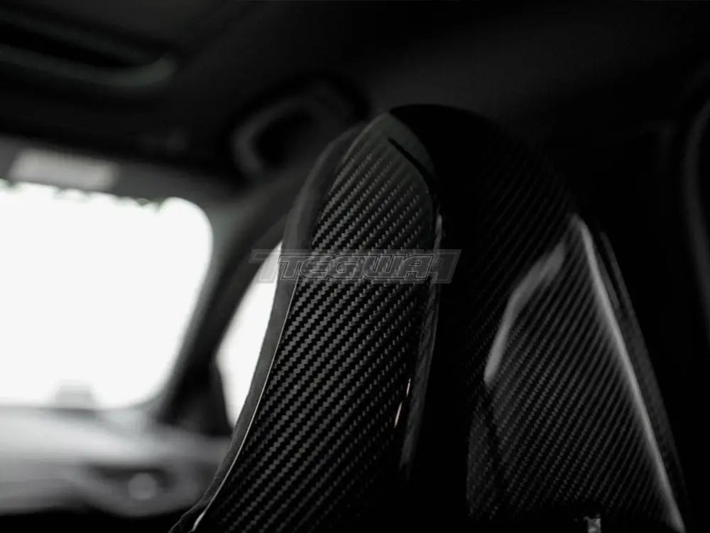 Maxton Design Carbon Fiber Headrests BMW 1-Series F40 M135i