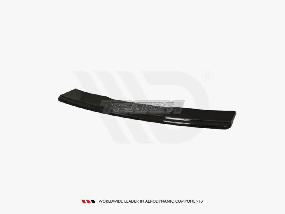 Maxton Design Central Rear Splitter Audi A4 B9 S-line Avant 2015 - UP