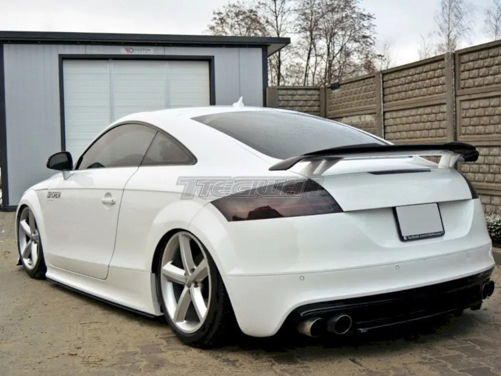 Maxton Design Central Rear Splitter Audi TT S 8J With A Vertical BAR 2098-13