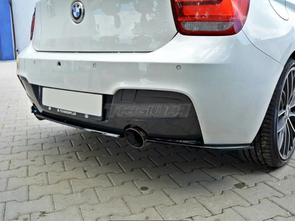 Maxton Design Central Rear Splitter BMW 1-Series F20 F21 M-power Without Vertical Bars