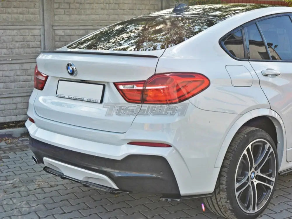 Maxton Design Central Rear Splitter BMW X4 M-pack With A Vertical BAR