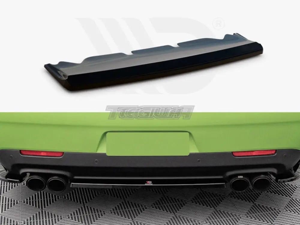 Maxton Design Central Rear Splitter Dodge Challenger SRT Hellcat MK3