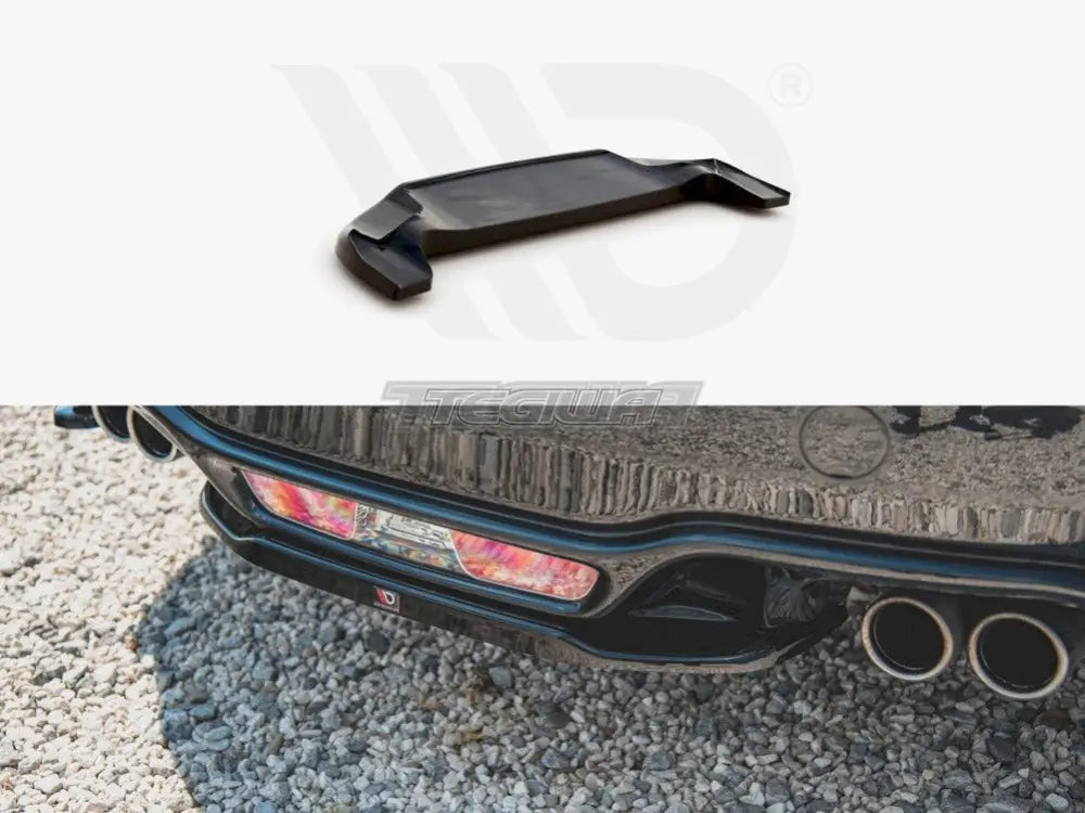 Maxton Design Central Rear Splitter Fiat 124 Spider Abarth 2017 -