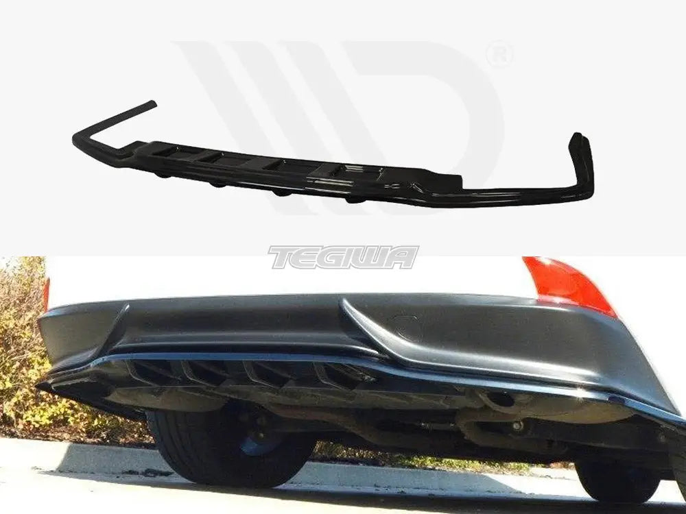 Maxton Design Central Rear Splitter Lexus IS 309H MK3 With Vertical Bars 2013- 2016