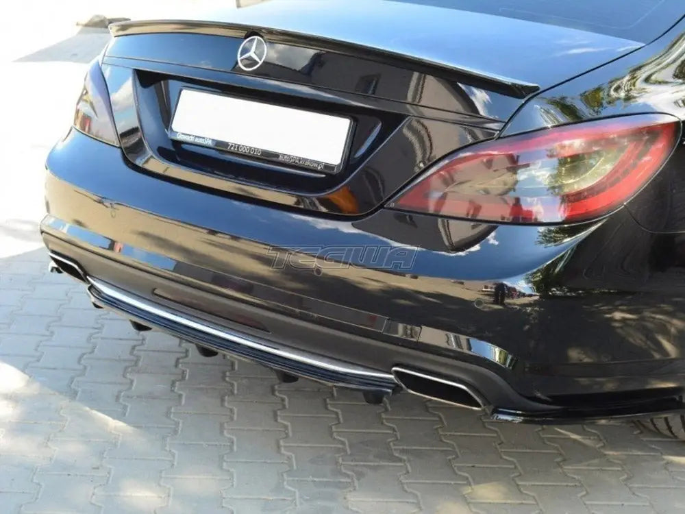 Maxton Design Central Rear Splitter Mercedes CLS C218 Amg-line With A Vertical BAR 11-14