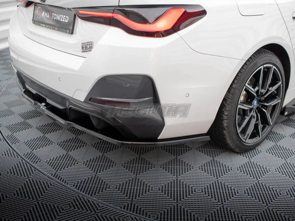 Maxton Design Central Rear Splitter Vertical Bars V.1 BMW i4 M-Pack G26