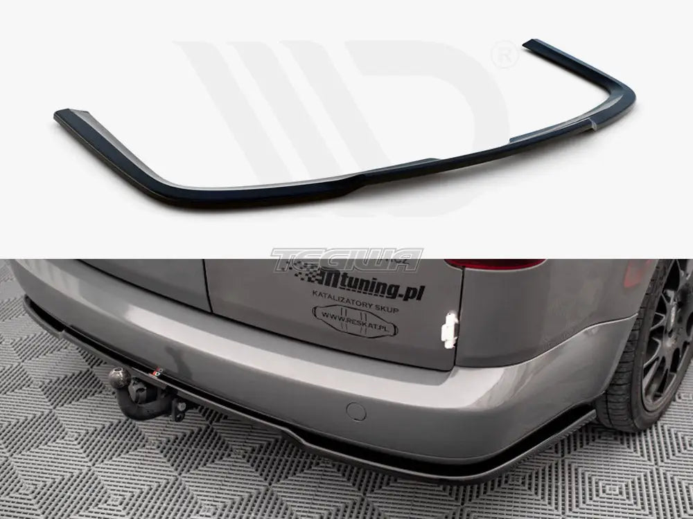 Maxton Design Central Rear Splitter Volkswagen Caddy MK3 Facelift 10-15