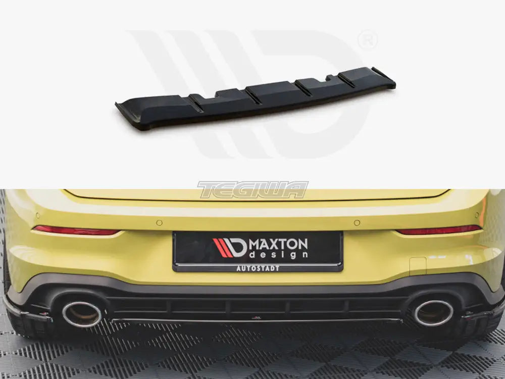 Maxton Design Central Rear Splitter Volkswagen Golf 8 GTI Clubsport 20-