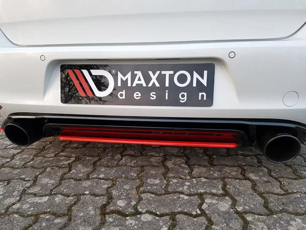 Maxton Design Central Rear Splitter Volkswagen Golf MK7 GTI Clubsport 16-17