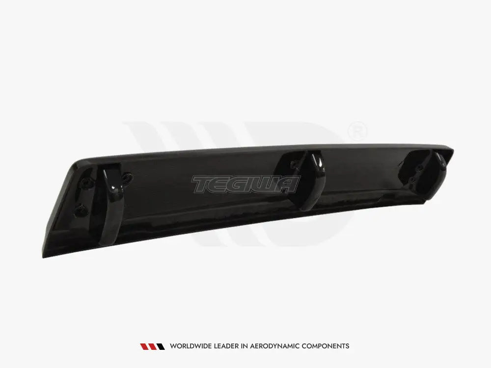 Maxton Design Central Rear Splitter Volkswagen Golf MK7 R With Vertical Bars 13-16