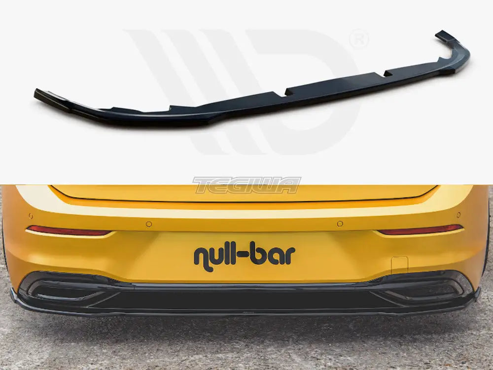 Maxton Design Central Rear Splitter Volkswagen Golf MK8 2020-