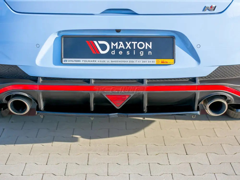 Maxton Design Central Rear Splitter W Vertical Bars Hyundai I30 MK3 N Fastback 2018-