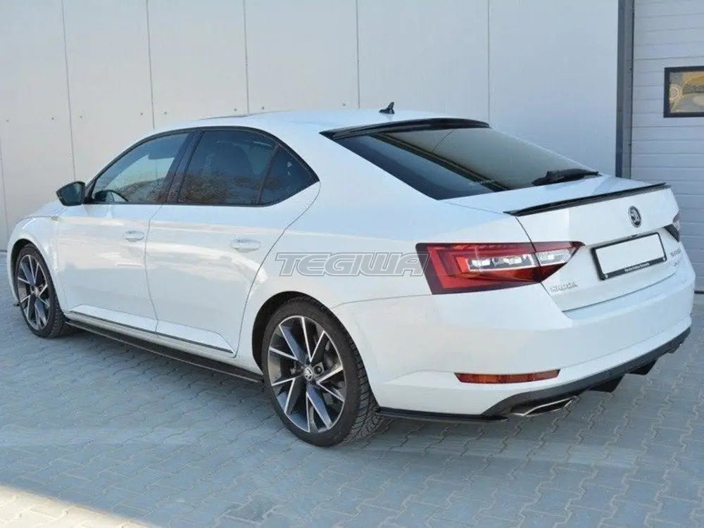 Maxton Design Extension OF Rear Window Skoda Superb MK3 Liftback 2015-19