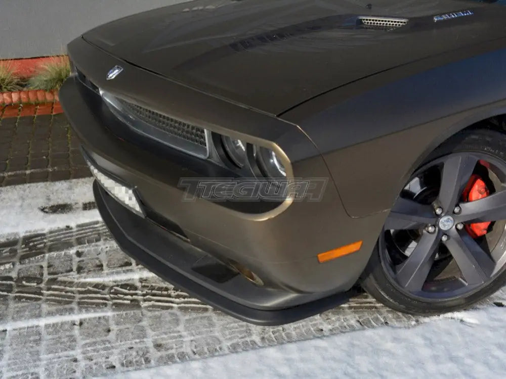 Maxton Design Front Splitter Dodge Challenger MK3 PHASE-1 SRT8 Coupe 2008-14