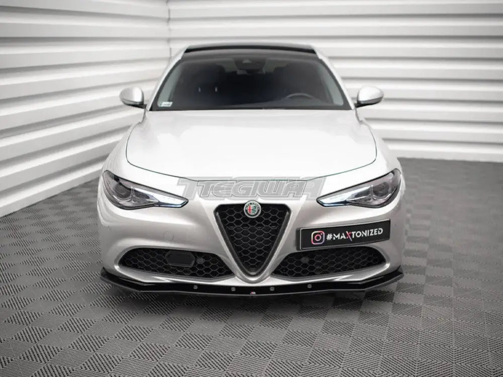 Maxton Design Front Splitter V.1 Alfa Romeo Giulia Sport