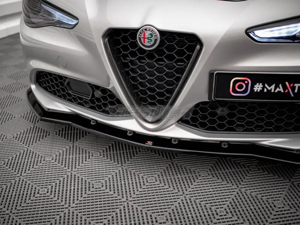 Maxton Design Front Splitter V.1 Alfa Romeo Giulia Sport