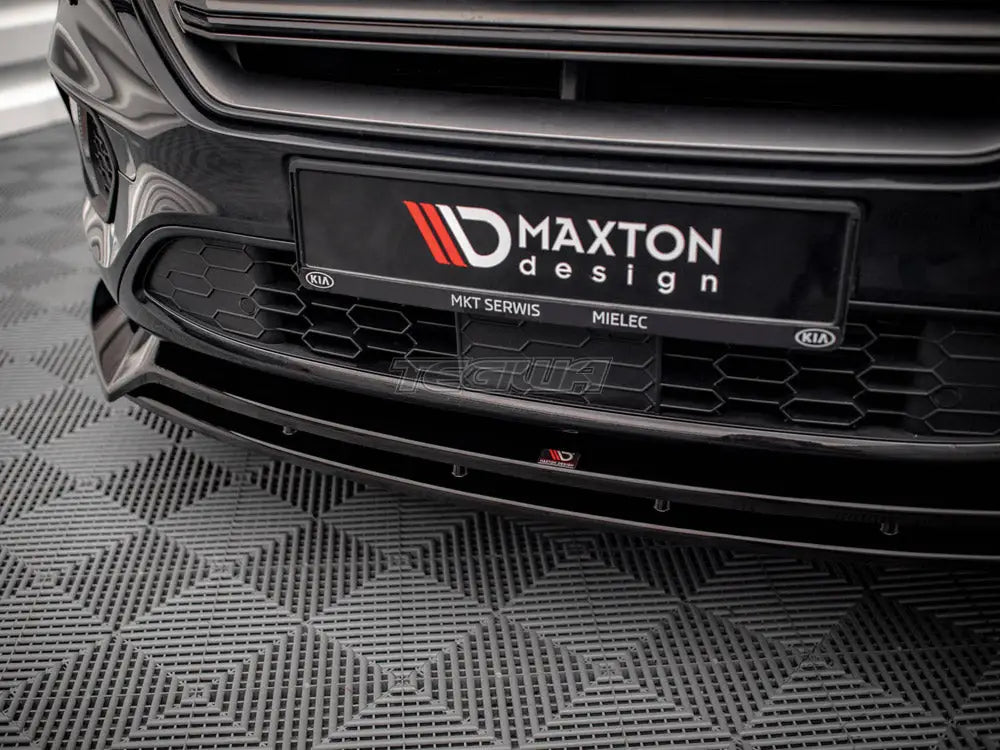 Maxton Design Front Splitter V.1 Ford Kuga ST-Line MK2 19-