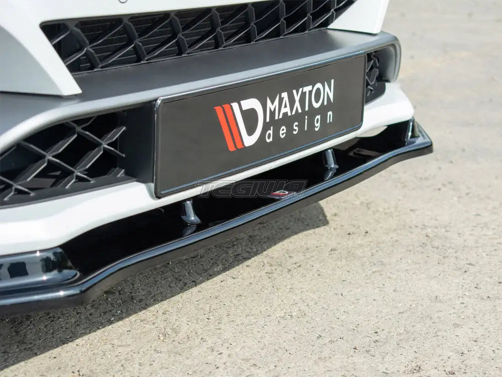 Maxton Design Front Splitter V.1 Renault Megane MK4 RS 18-20