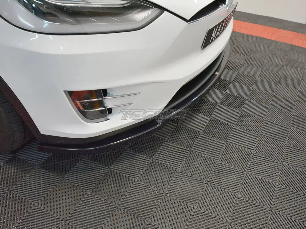 Maxton Design Front Splitter V.1 Tesla Model X 2015-