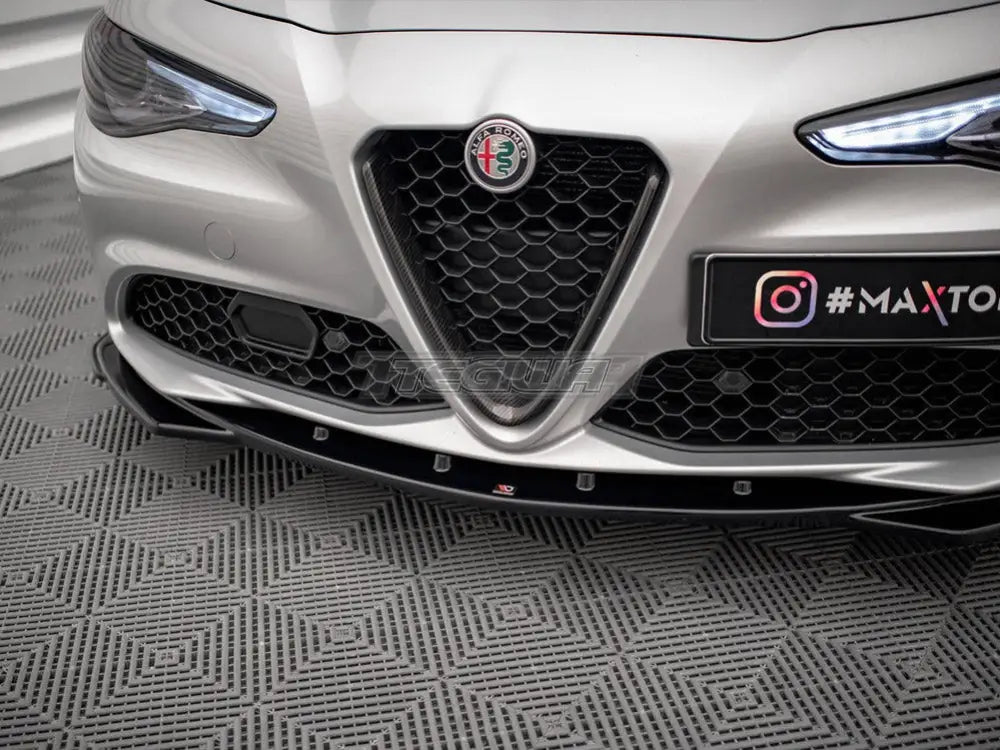 Maxton Design Front Splitter V.2 Alfa Romeo Giulia Sport