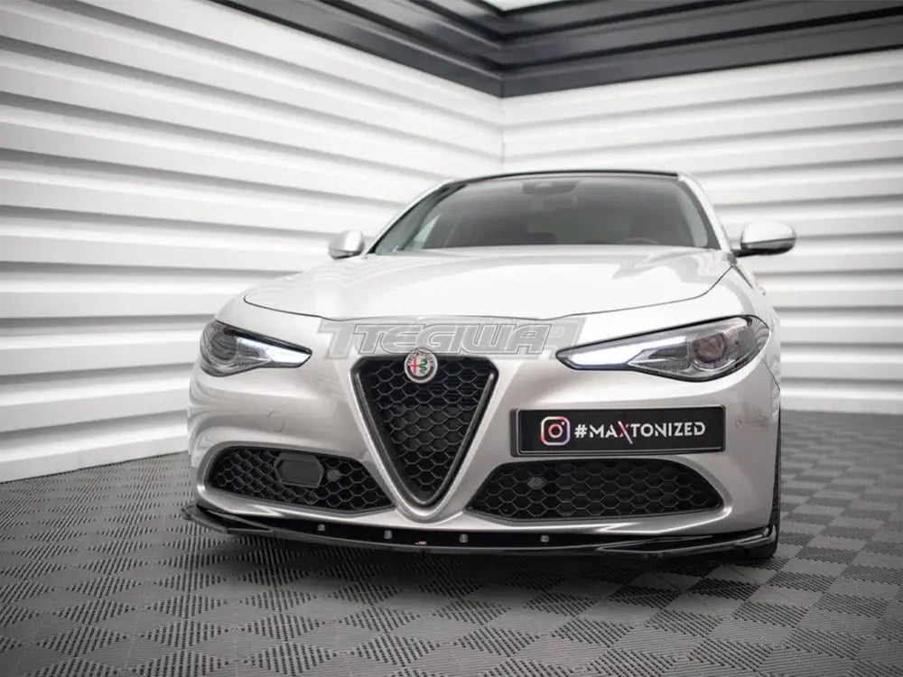 Maxton Design Front Splitter V.2 Alfa Romeo Giulia Sport