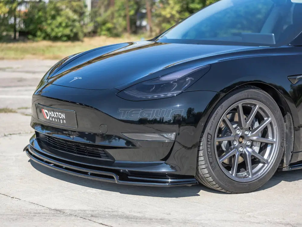 Maxton Design Front Splitter V.2 Tesla Model 3 2017-