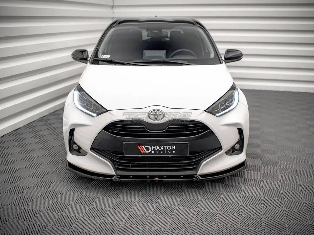 Maxton Design Front Splitter V.2 Toyota Yaris Mk4