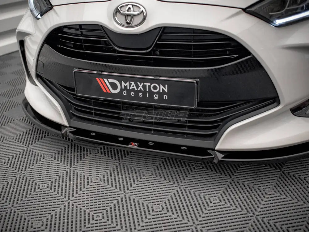 Maxton Design Front Splitter V.2 Toyota Yaris Mk4