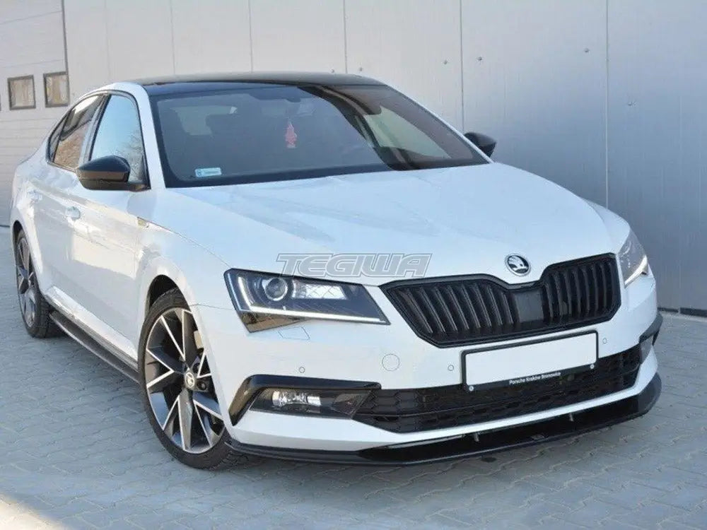 Maxton Design Front Splitter V.3 Skoda Superb III