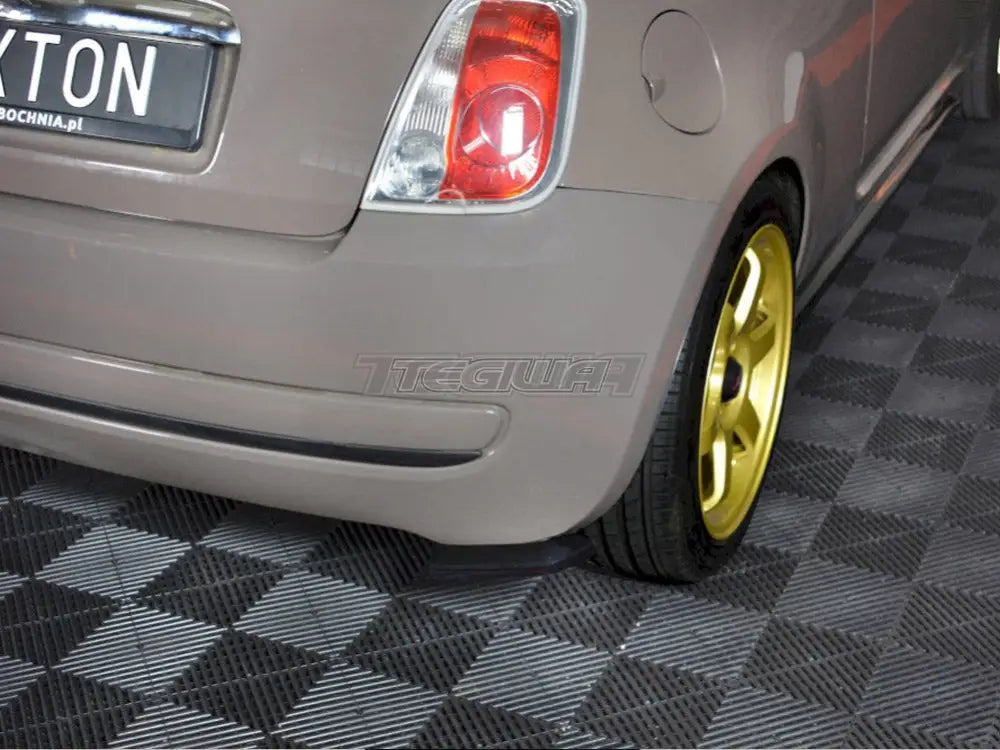 Maxton Design Rear Side Splitters Fiat 509 Pre-facelift 09-14