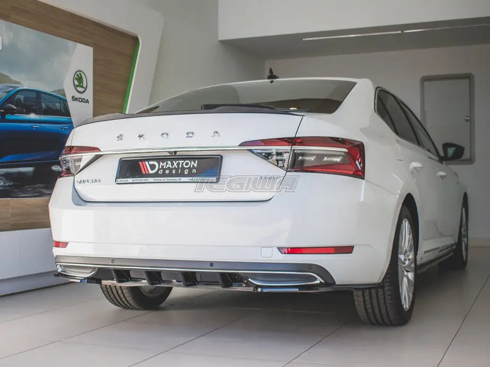 Maxton Design Rear Valance Skoda Superb MK3 FL 2019-