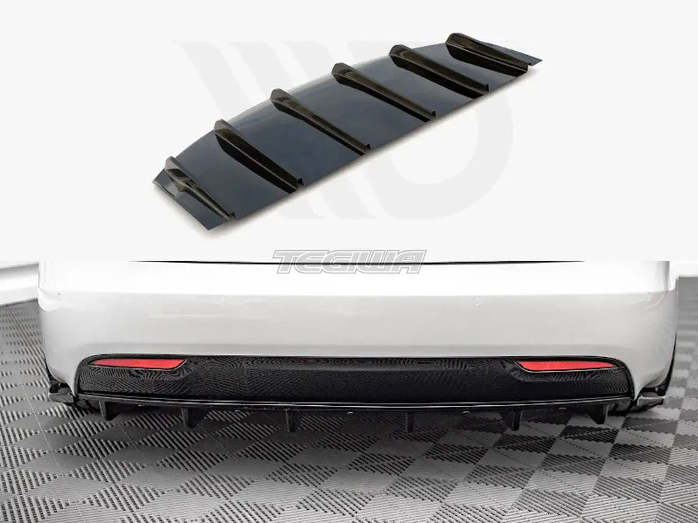 Maxton Design Rear Valance Tesla Model S Facelift 2016-