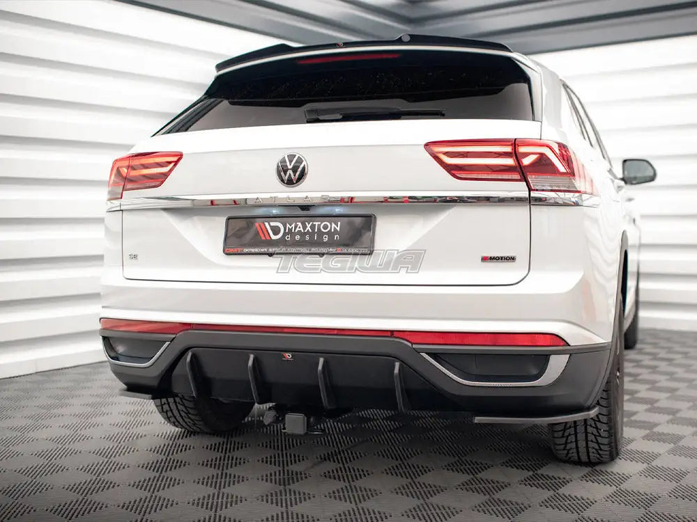 Maxton Design Rear Valance Volkswagen Atlas Cross Sport 2020-