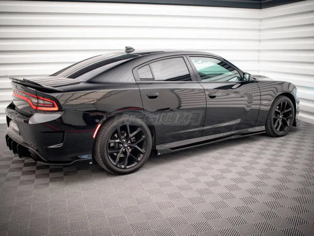 Maxton Design Side Skirts Diffusers Dodge Charger SRT MK7 Facelift