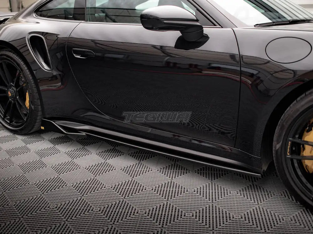 Maxton Design Side Skirts Diffusers Porsche 911 Turbo S 992