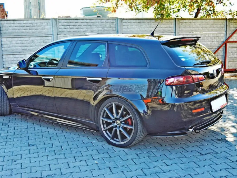 Maxton Design Spoiler CAP Alfa Romeo 159 Sportwagon