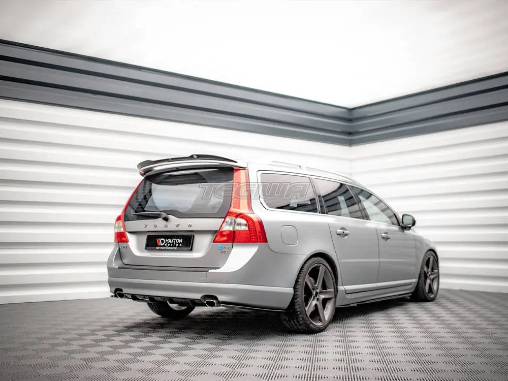 Maxton Design Spoiler CAP Volvo V70 MK3 09-13