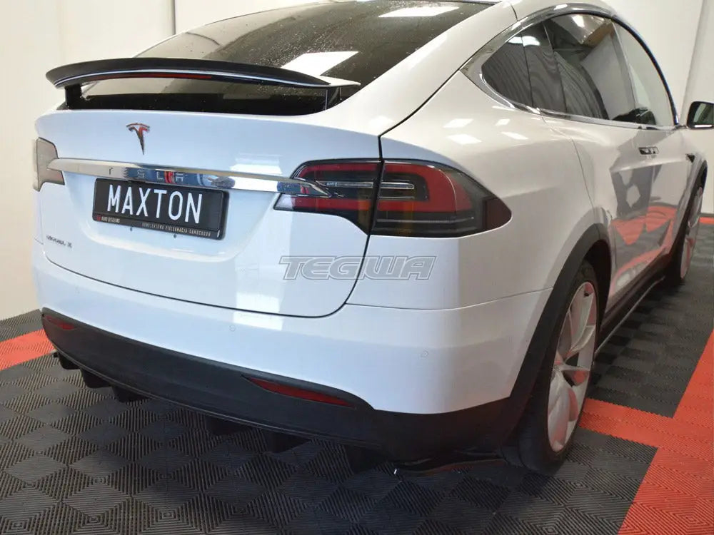 Maxton Design Spoiler Extension V2 Tesla Model X 2015-