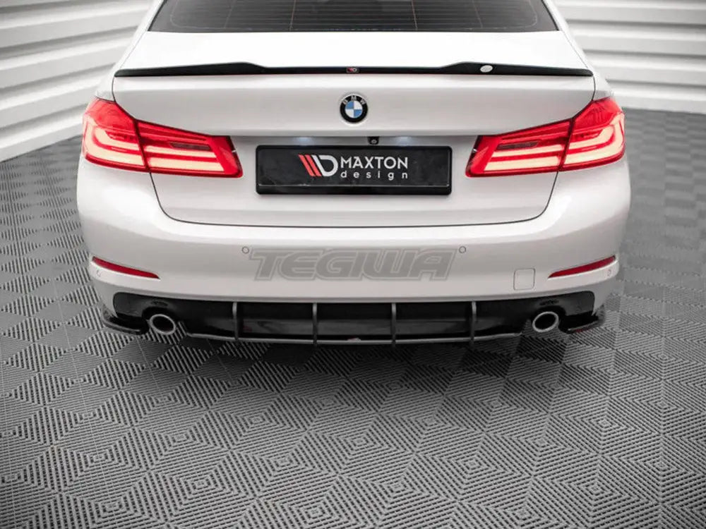 Maxton Design Street PRO Rear Diffuser BMW 5-Series G30 17-20