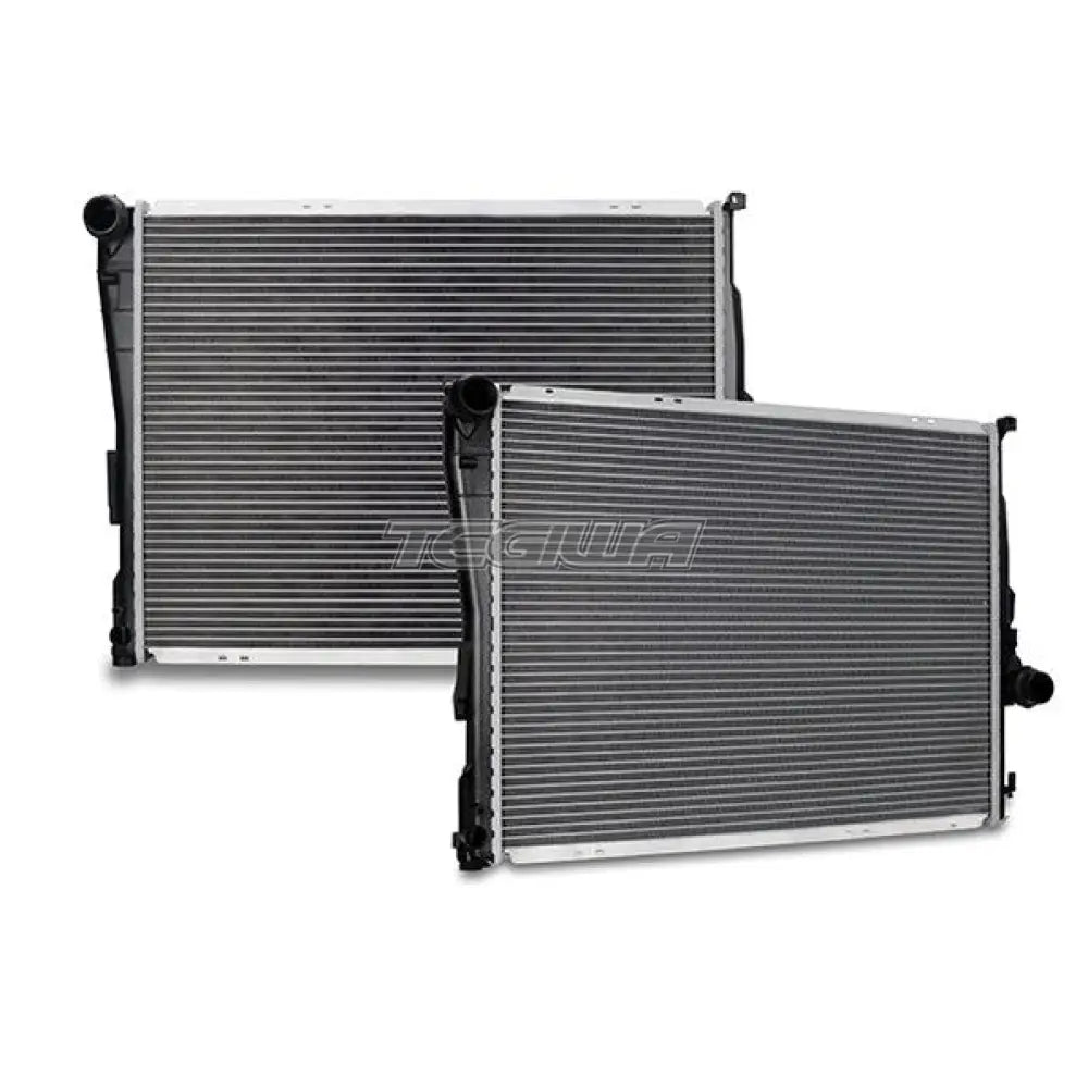 Mishimoto Replacement Radiator BMW 320i 2.2L 01-05