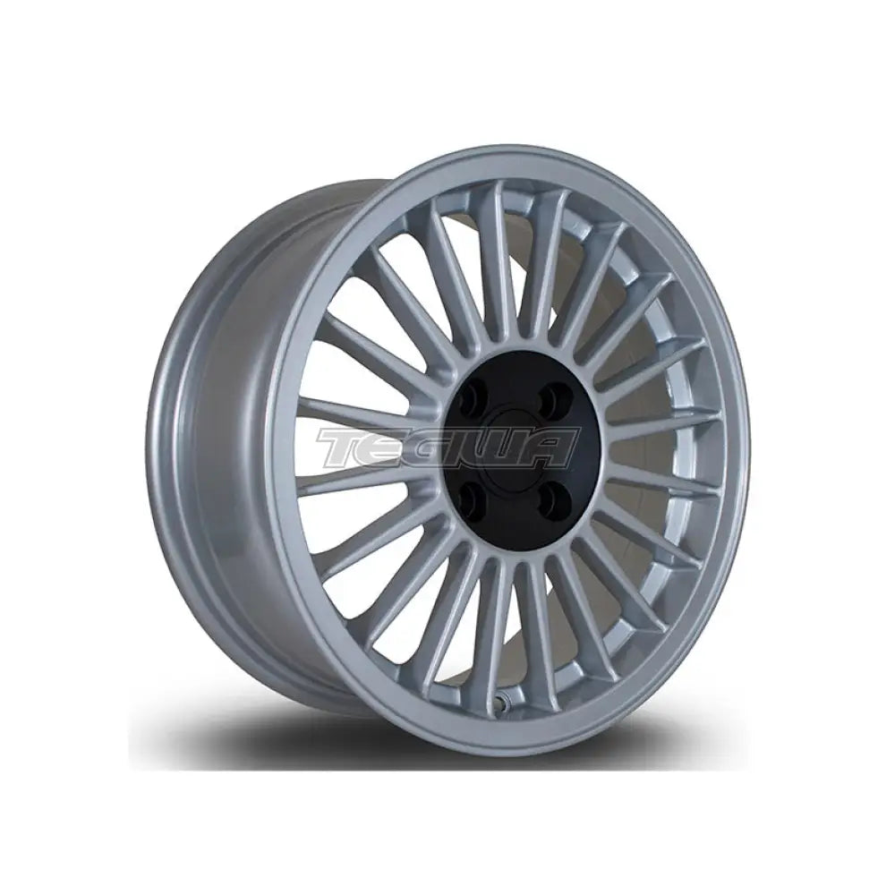 Rota R20 Alloy Wheel Silver Black Centre