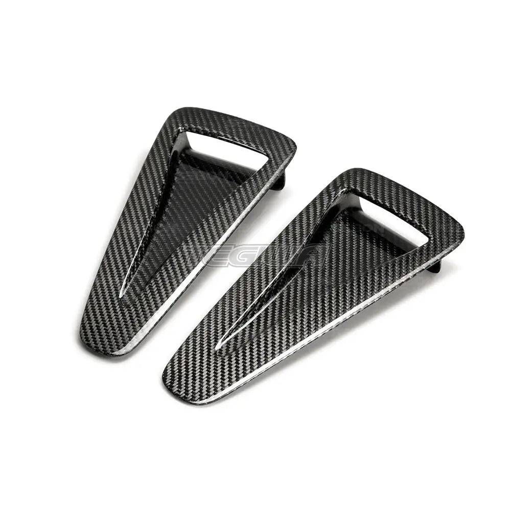 Seibon OEM-Style Carbon Fibre Air Duct Nissan R35 GT-R 09-20