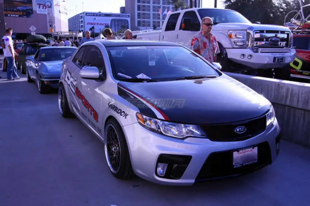 Seibon OEM-Style Carbon Fibre Bonnet KIA Optima 10-15